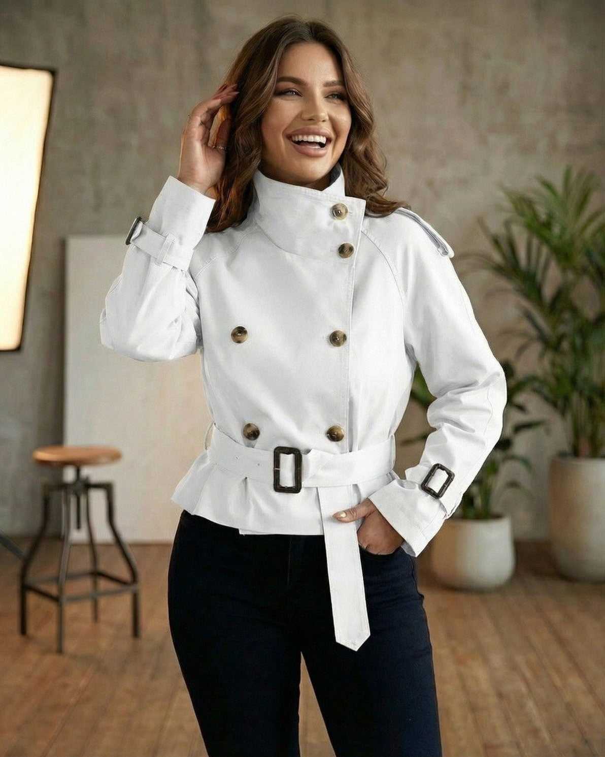 Savona White Jacket