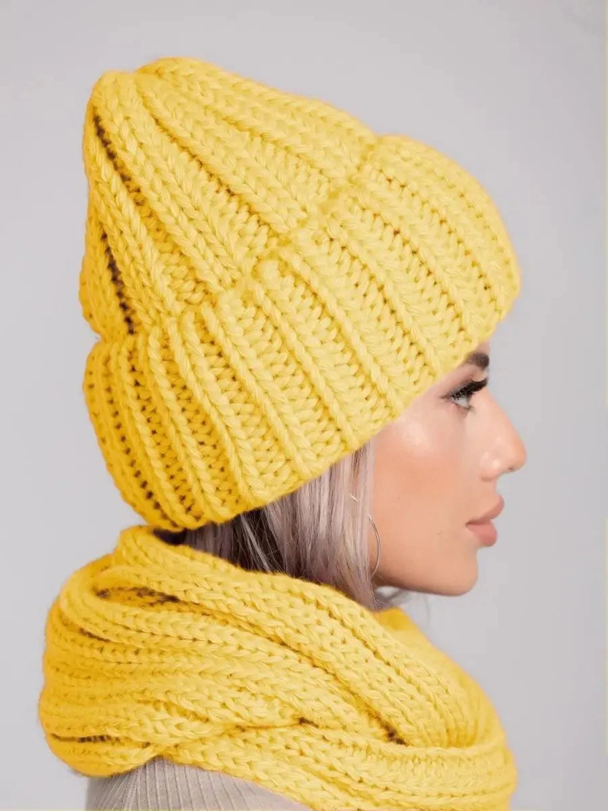 Sunshine Winter Accessories Set