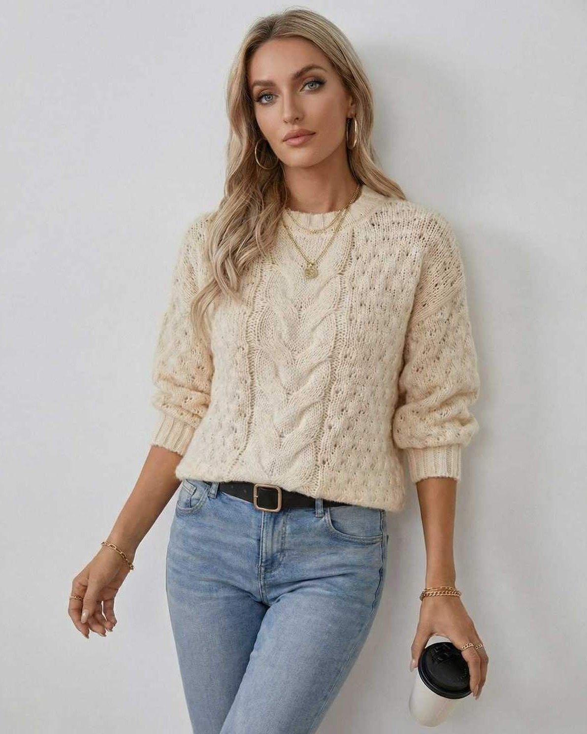 [Džemperio šablonas]