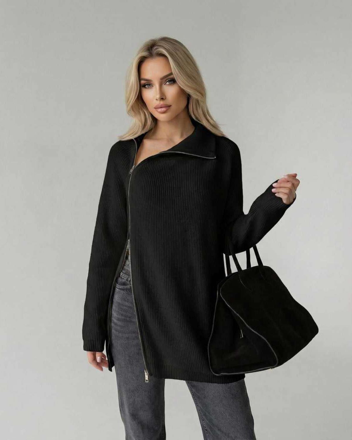 Noir Sweater by Lauven – Women’s Black Turtleneck Sweater with zip detail and a loose fit, perfect for modern style.
