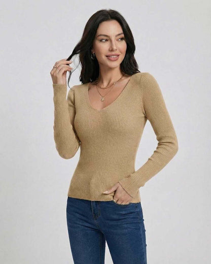 Lauven Sahara Pullover women’s V-neck sweater in beige, slim fit, long sleeves, perfect for casual and workwear styles.