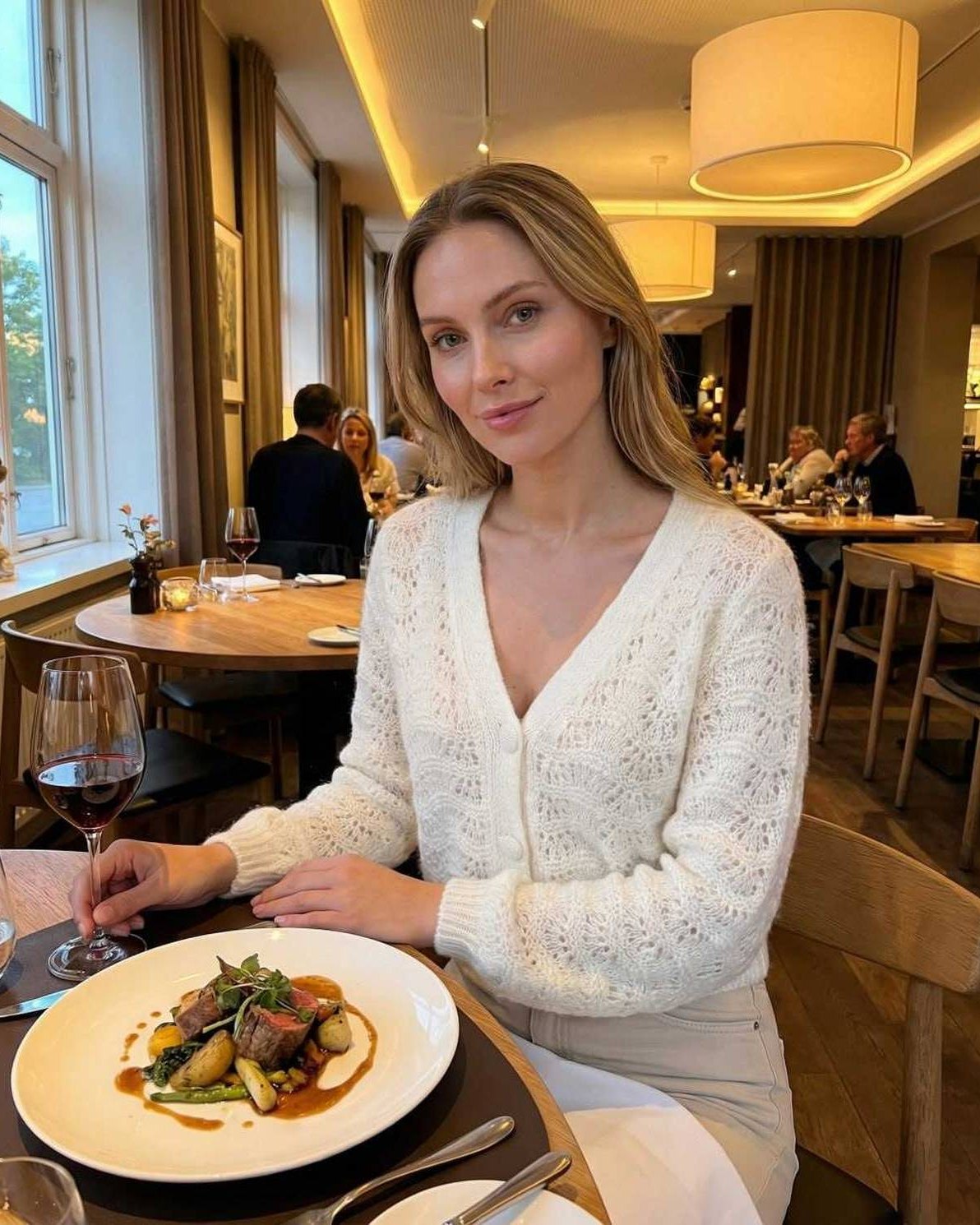 [Šablóna kardigánu]