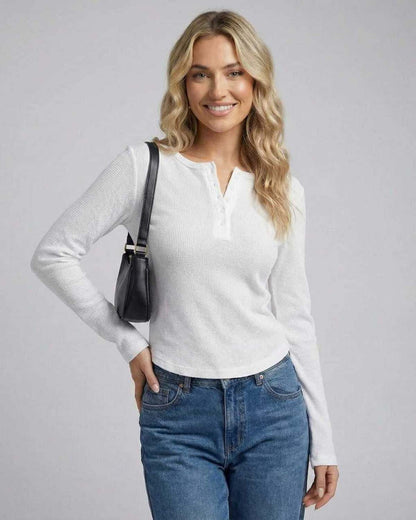 Nara Long Sleeve – Women’s Long Sleeve Round Neck Top by Lauven, featuring a sleek fit and classic style.