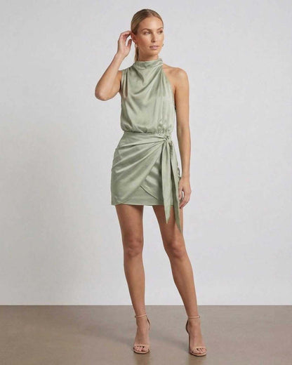 [Modello Abito Mini]