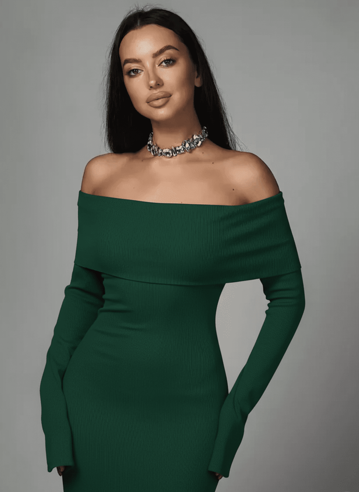 Verdalia Maxi Dress by Lauven in deep emerald with off-shoulder silhouette and ribbed texture.
