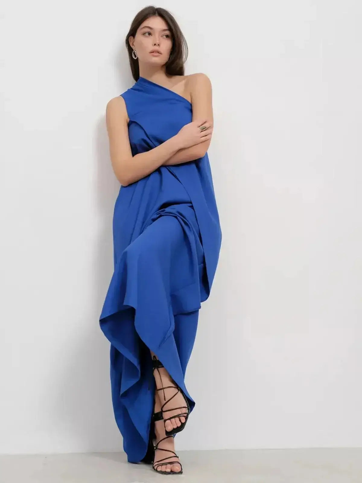 Cerulean Drape Maxi Dress - Elegant one-shoulder gown showcasing flowing fabric and a sophisticated silhouette.