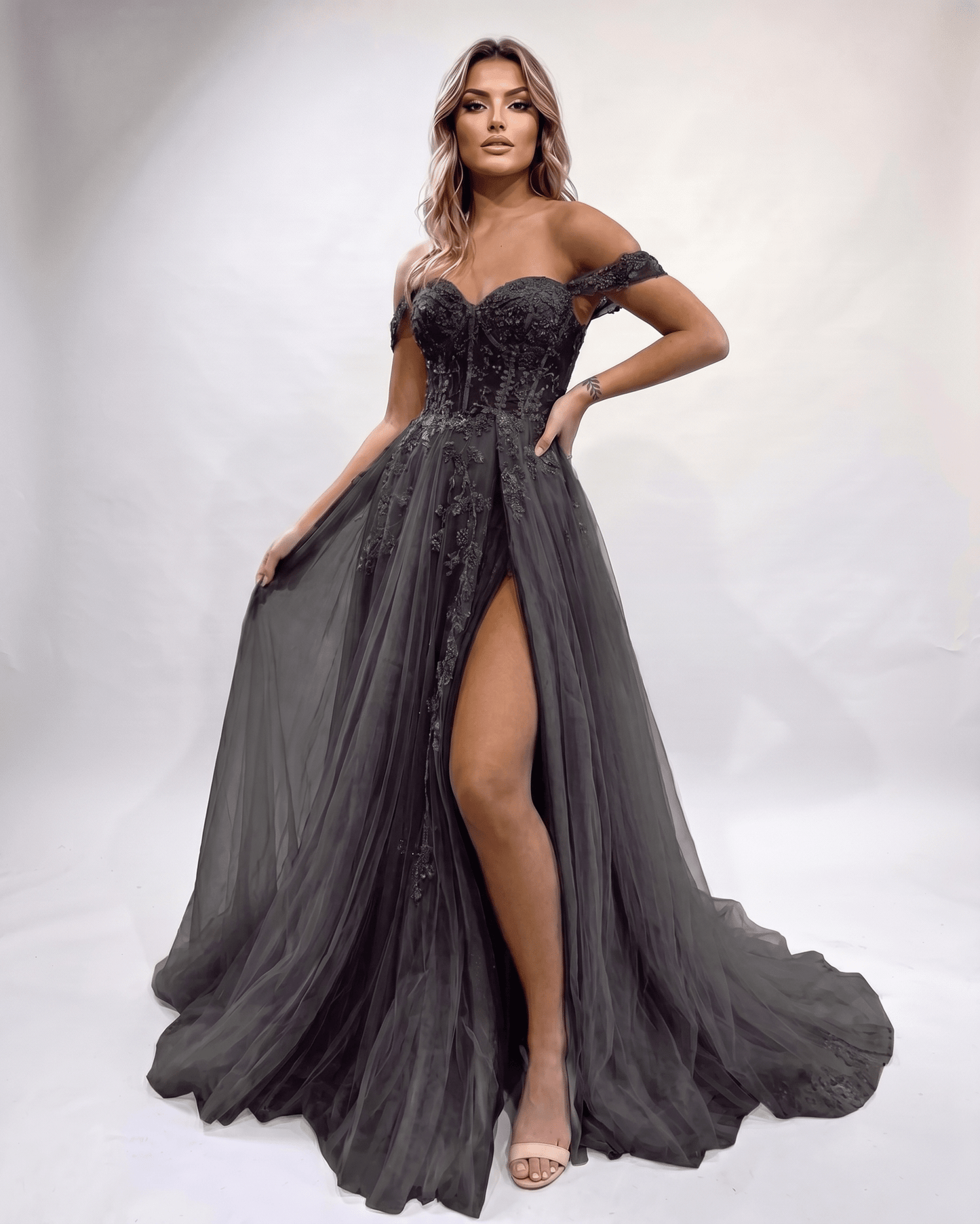 Celestia Maxi Dress