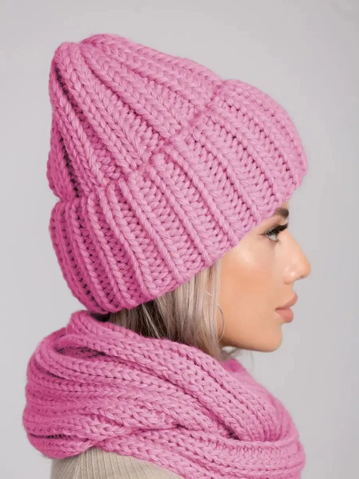 Fuchsia Winter Accessories Set