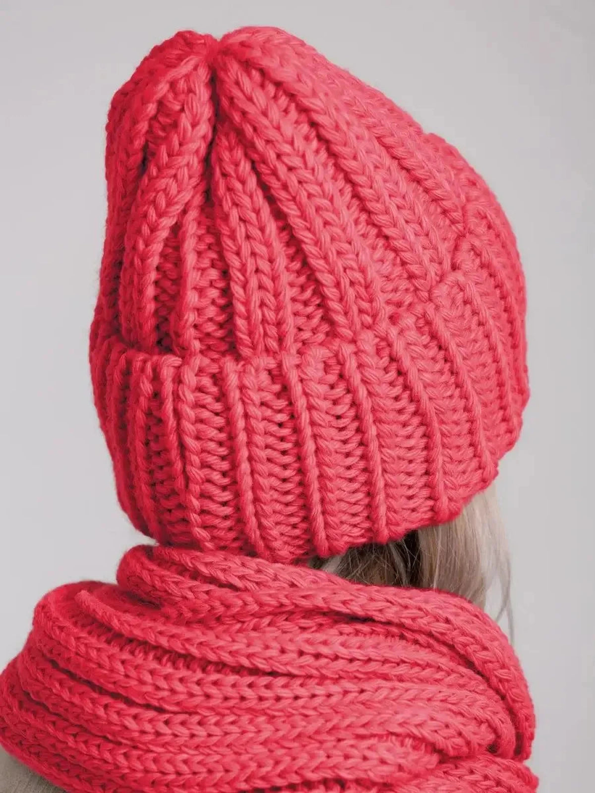 Coral Winter Accessories Set