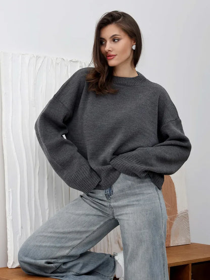 Aria Sweater in anthracite gray, an oversized knit from Lauven, perfect for fall and winter fashion.