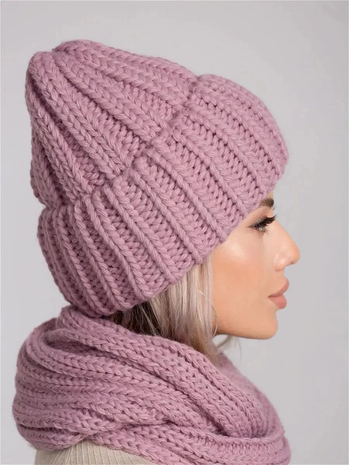 Violet Winter Accessories Set