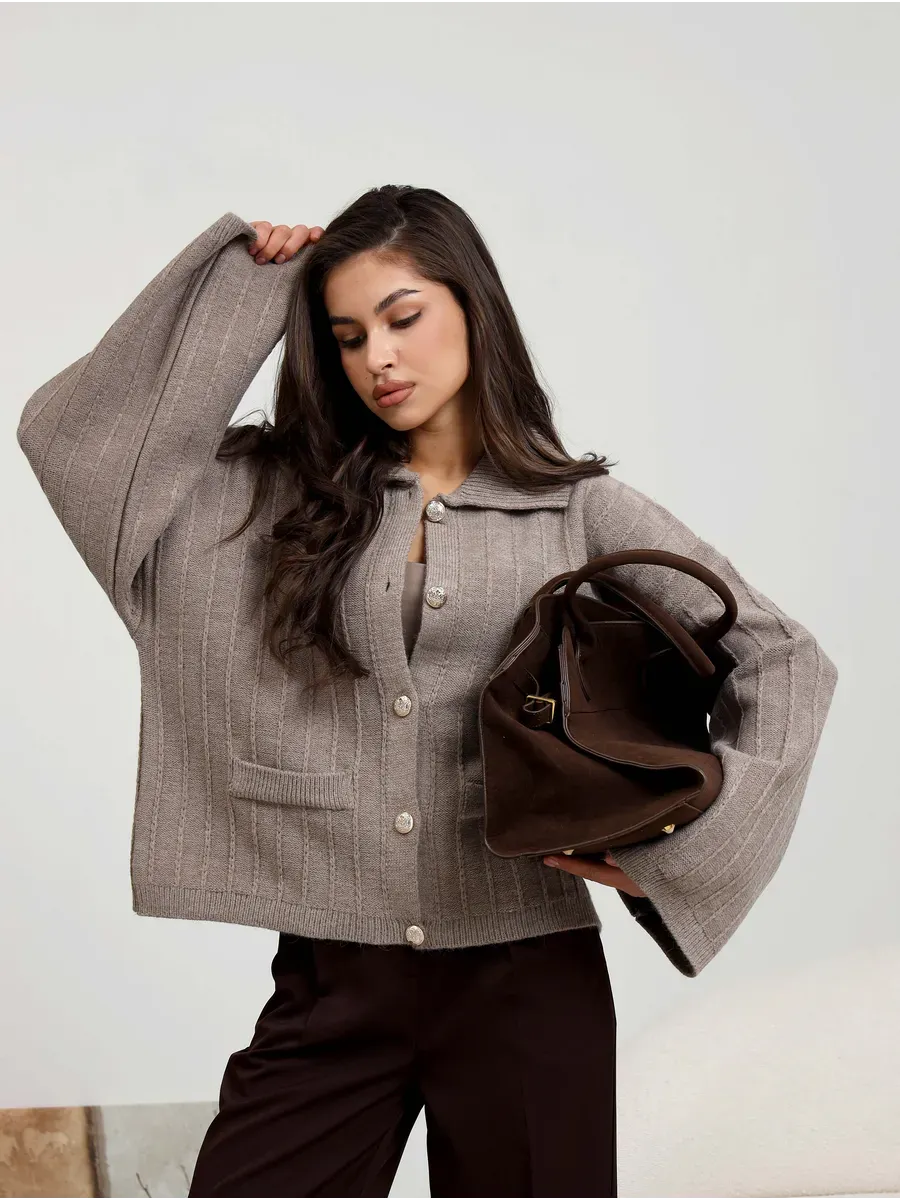 Elegant Mocha Cardigan by Lauven in oversized fit with wide bell sleeves and braided pattern.