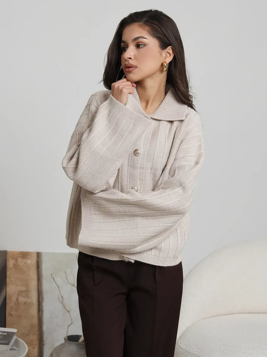 Dune Cardigan by Lauven: Oversized light beige knitwear with wide sleeves and braided pattern.