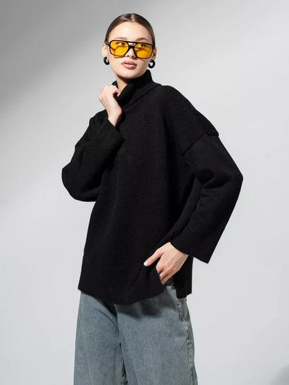 Onyx Sweater by Lauven, oversized black knitwear with relaxed fit and long sleeves, perfect for stylish layering.