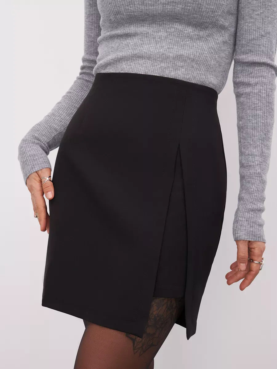 Vega Mini Skirt