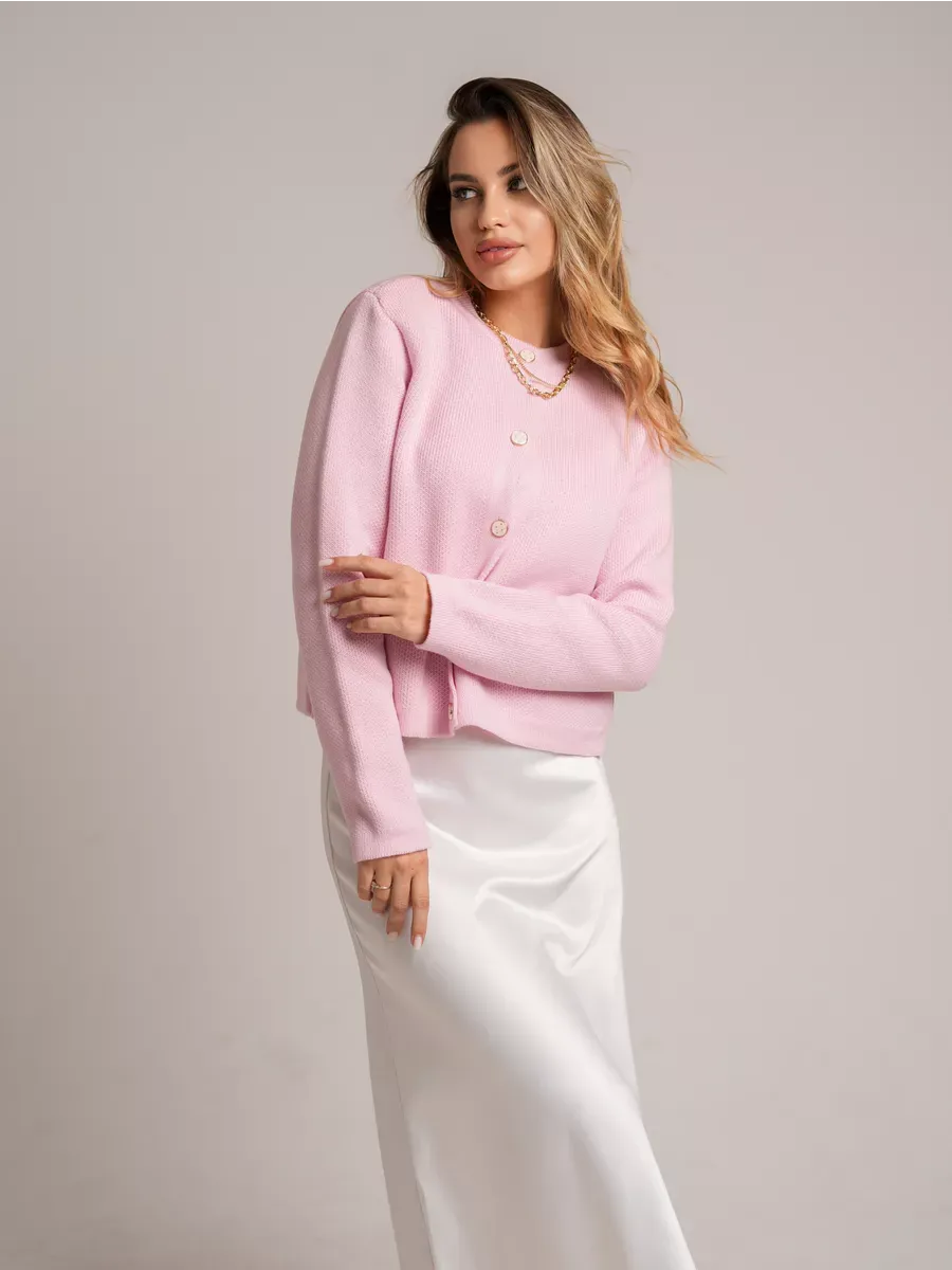 Lauven Blush Cardigan in pink, featuring decorative buttons and a short, loose fit ideal for autumn.