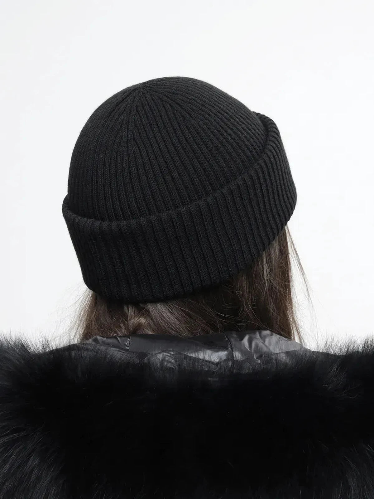 Noir Beanie