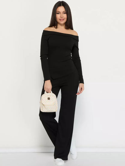 Onyx Two-Piece Set by Lauven, off-shoulder ribbed women’s suit in black, perfect blend of elegance and comfort.