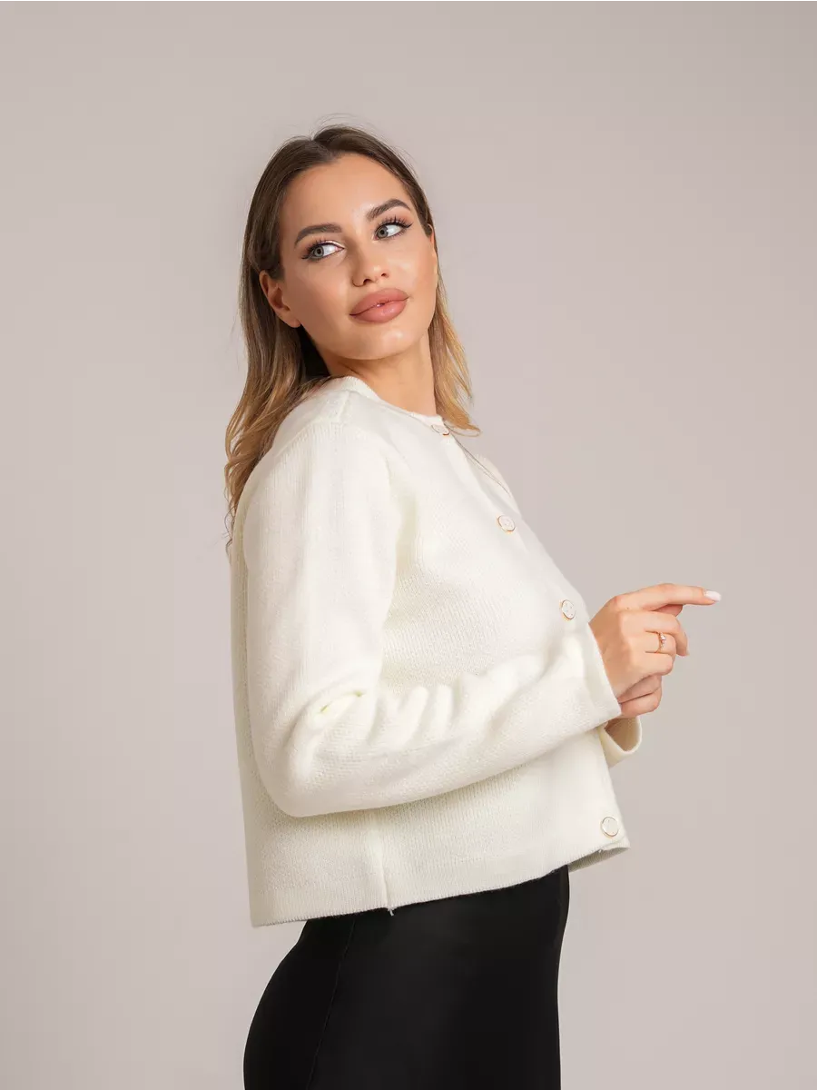 Ivory Cardigan by Lauven, creamy white short cardigan with decorative buttons, perfect for autumn style.