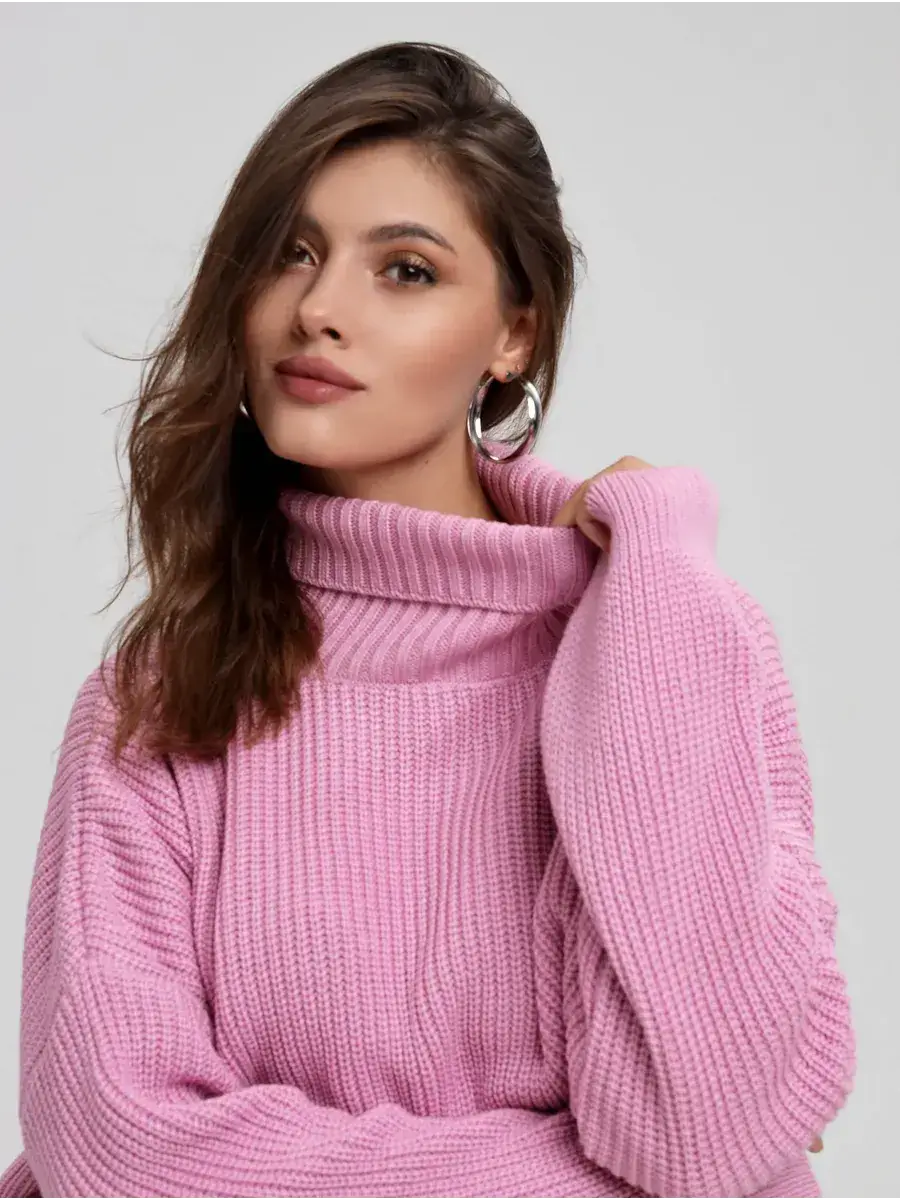Iris Sweater by Lauven in soft pink with oversized knit and turtleneck detail, perfect for modern layering.