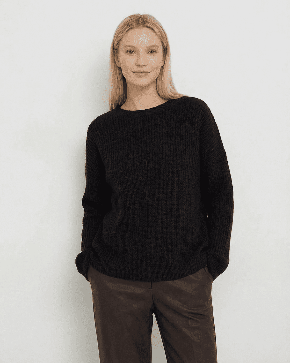 Arden Sweater by Lauven, loose fit ribbed knitwear in black with round neck and long sleeves.