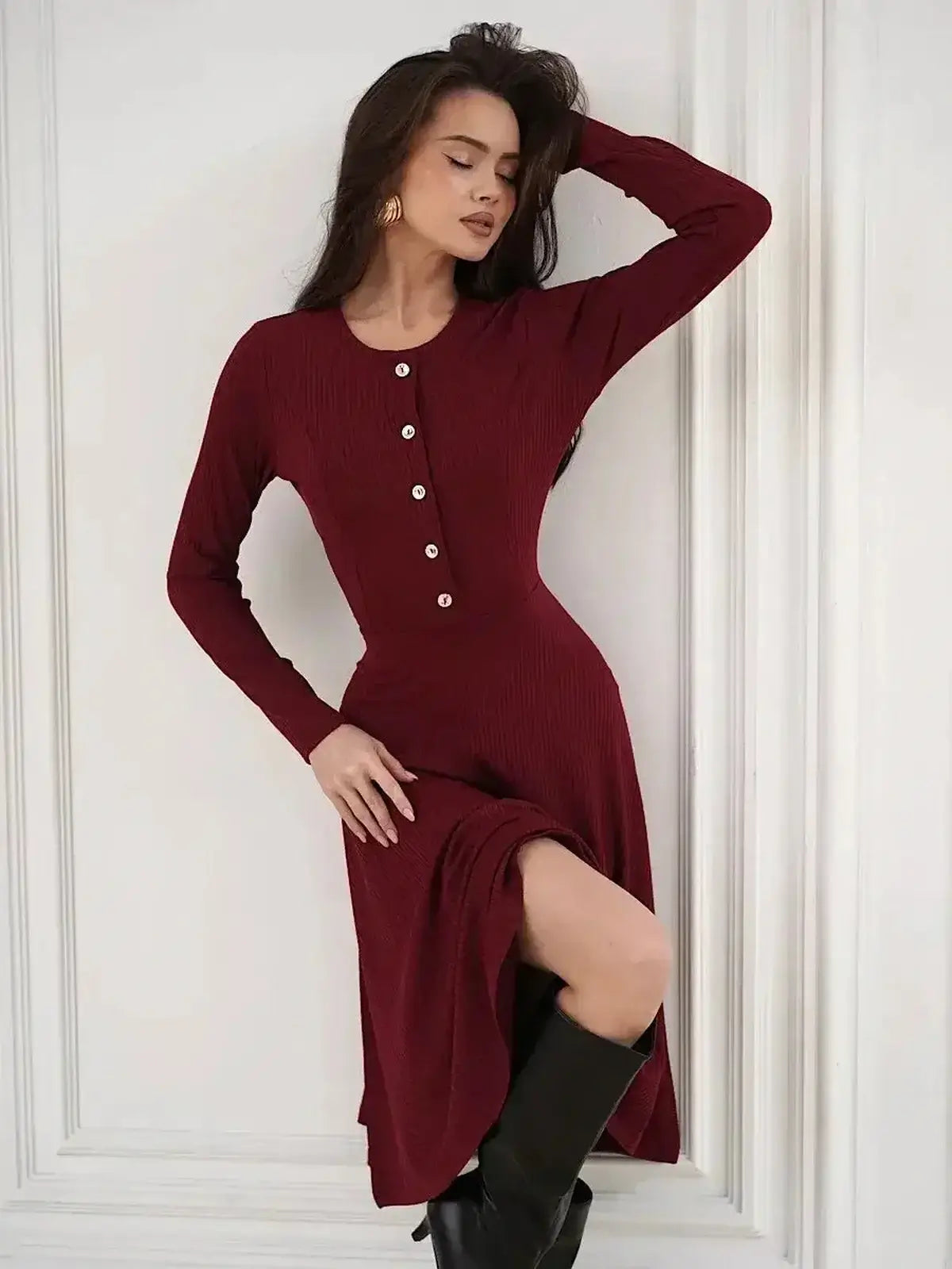Crimson Grace Midi Dress by Lauven – Burgundy ribbed dress with gold buttons and elegant silhouette.