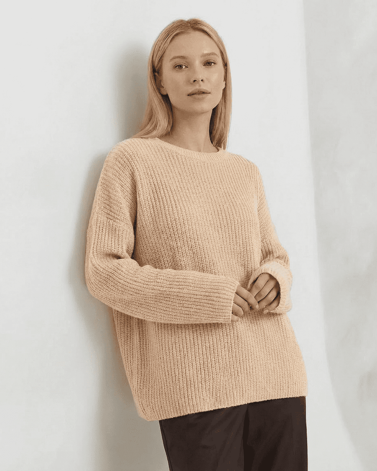 Luna Sweater by Lauven - Cozy thick knit sweater in soft beige, perfect for fall and winter layering.