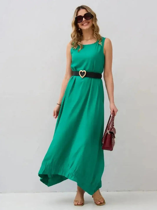 Maxi Dress Eden Breeze in green with heart belt, perfect for summer weddings or formal events.