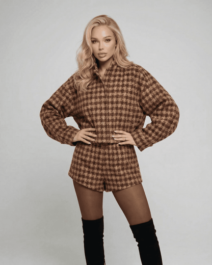 Verona Set by Lauven, elegant two-piece set featuring tailored shorts and a structured top in a chic design.