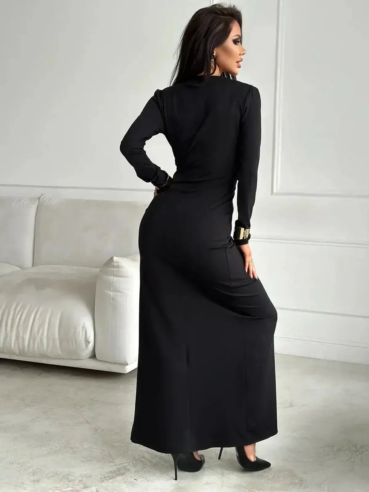 Elegant black Maxi Dress Eclipse featuring long sleeves and a stylish back view, perfect for formal events.