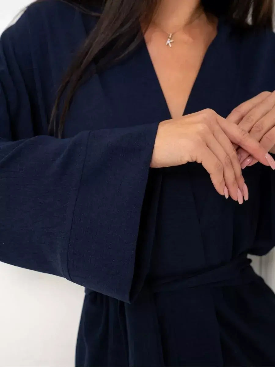 Navy Suit Set by Lauven featuring a refined oversized design and stylish wide sleeves in deep blue fabric.