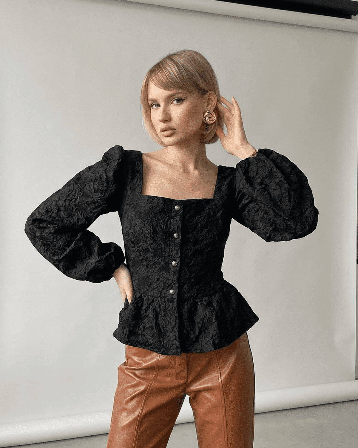 Noir Corset Top by Lauven, elegant black jacquard blouse with square neckline and puff sleeves.