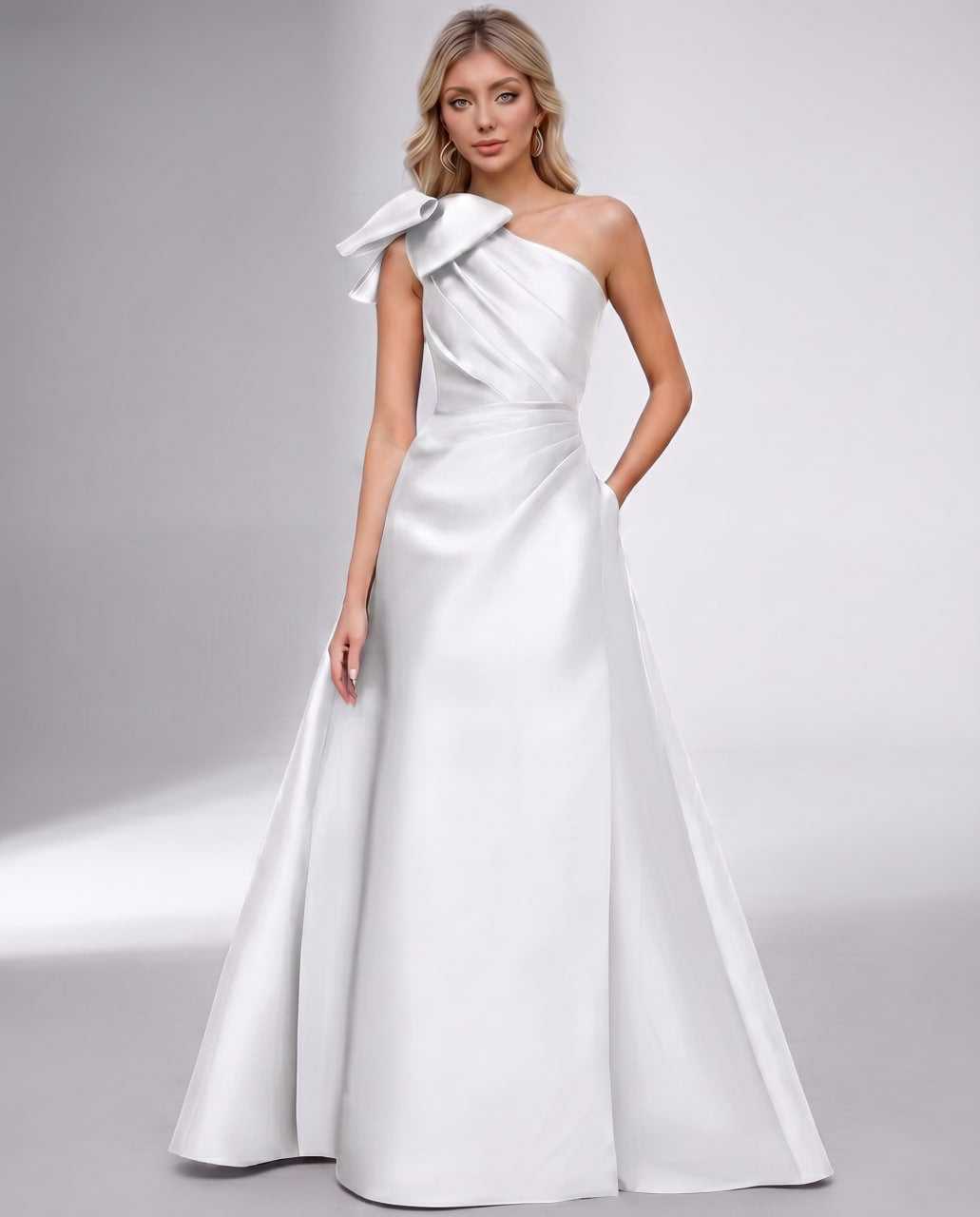Celestia Maxi Dress