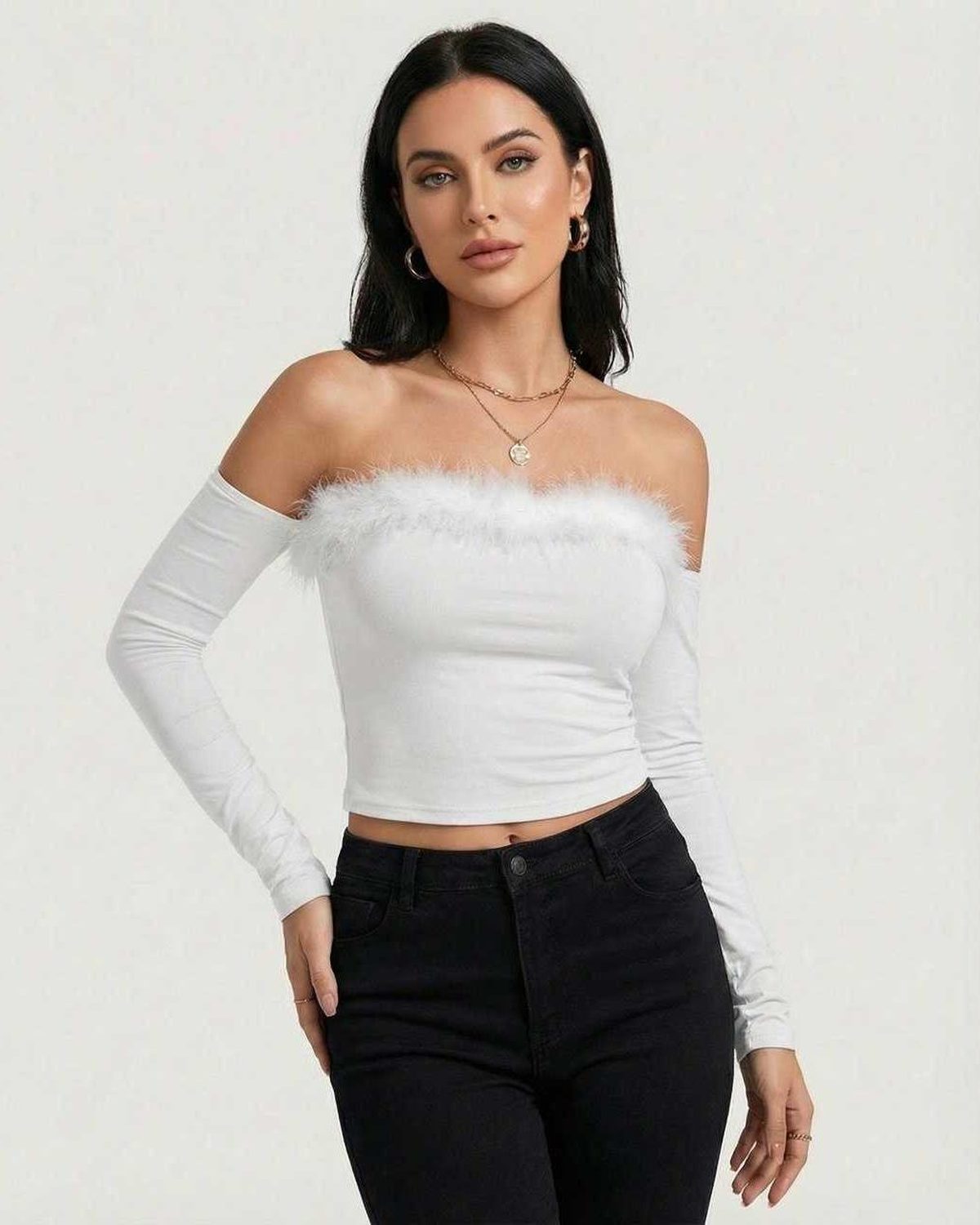 [Modèle supérieur]