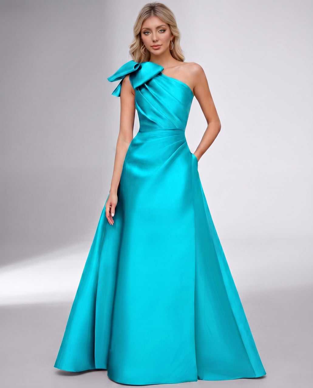 Celestia Maxi Dress
