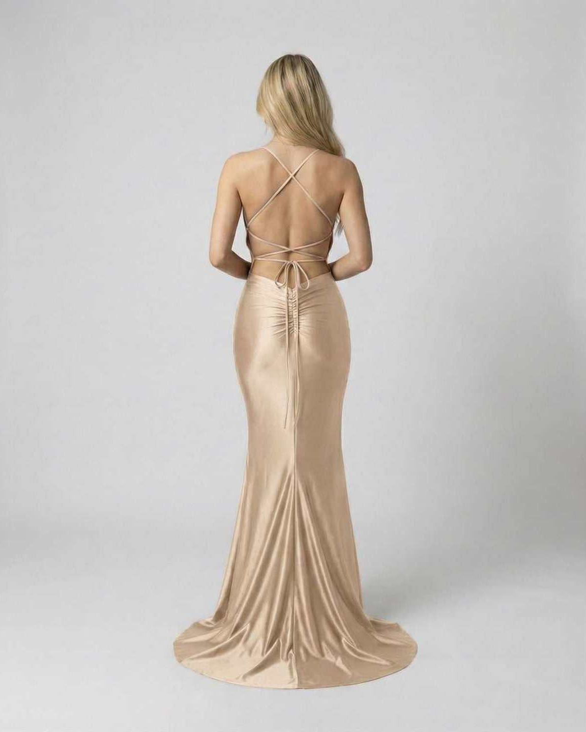 [Modello Abito Maxi]