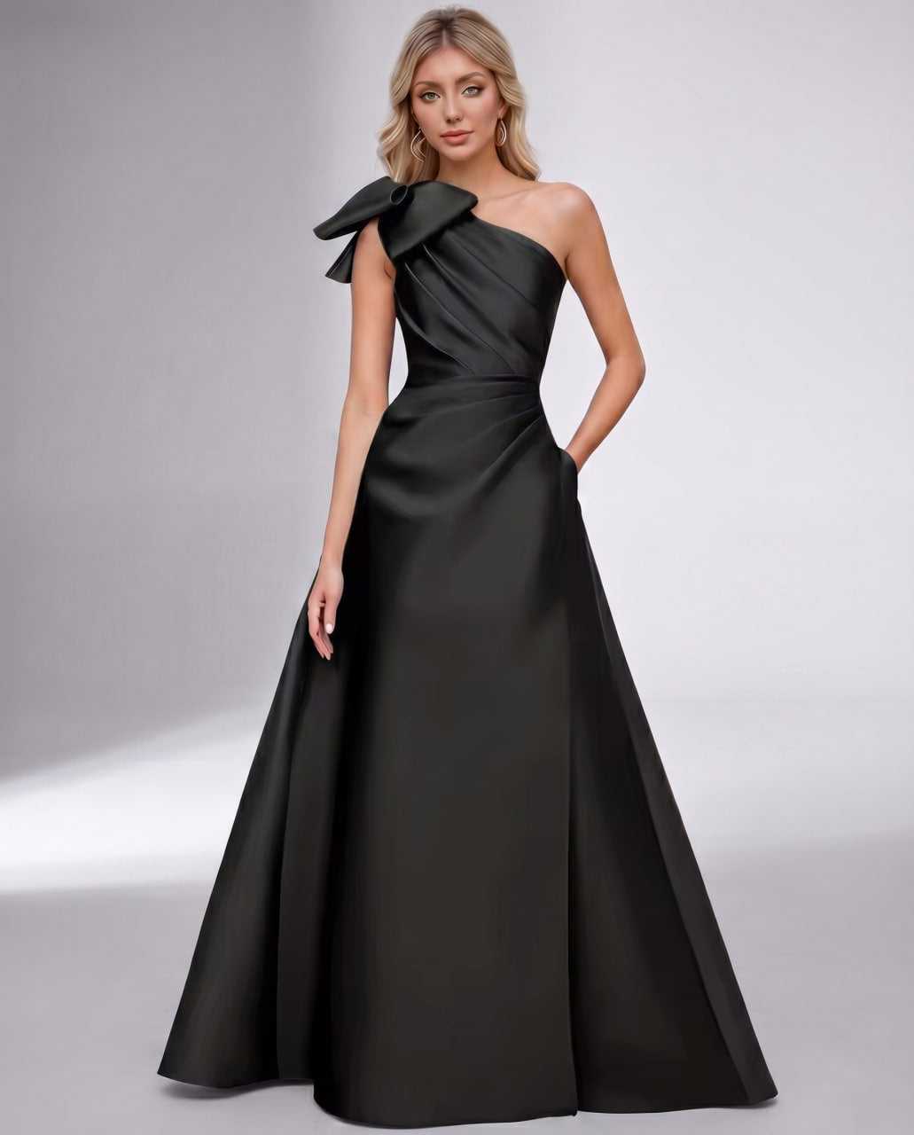 Celestia Maxi Dress