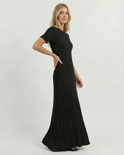 Luna Maxi Dress by Lauven, elegant black ribbed knit maxi dress showcasing a sophisticated silhouette.