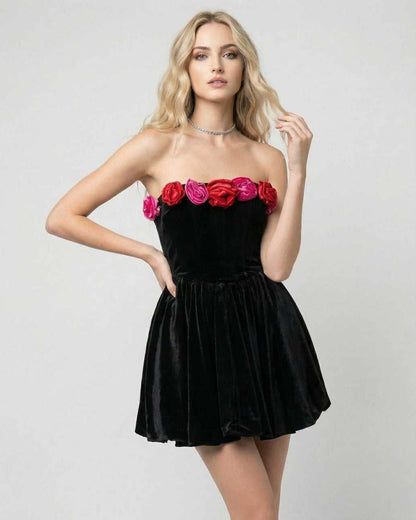 [Πρότυπο Μίνι Φόρεμα]