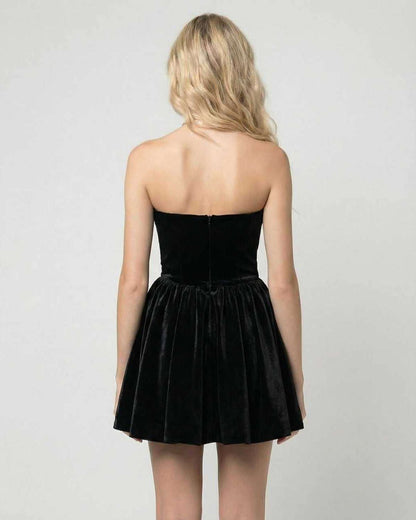 [Πρότυπο Μίνι Φόρεμα]