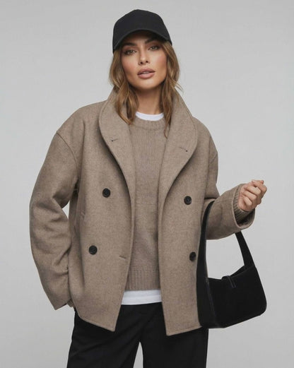 Verona Jacket by Lauven – Women's oversized jacket in beige for workwear and fall style.