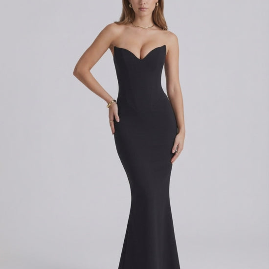 Noiré Maxi Dress - Black strapless maxi dress with sweetheart neckline and mermaid silhouette by Lauven.