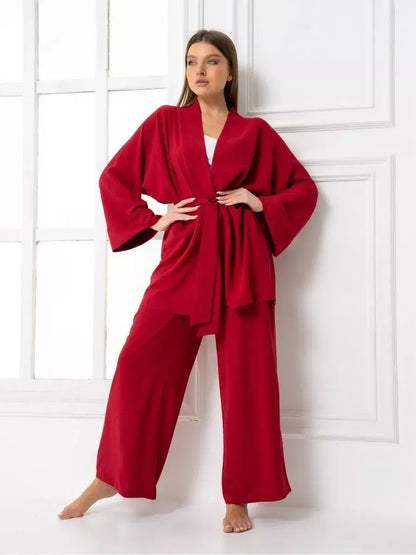 Ruby Suit Set by Lauven – Vibrant oversized two-piece set in rich pink featuring wide-leg trousers.