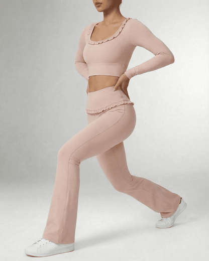 Serena Leggings by Lauven, elegant flare pants with pockets, styled for comfort and movement, perfect for active days.