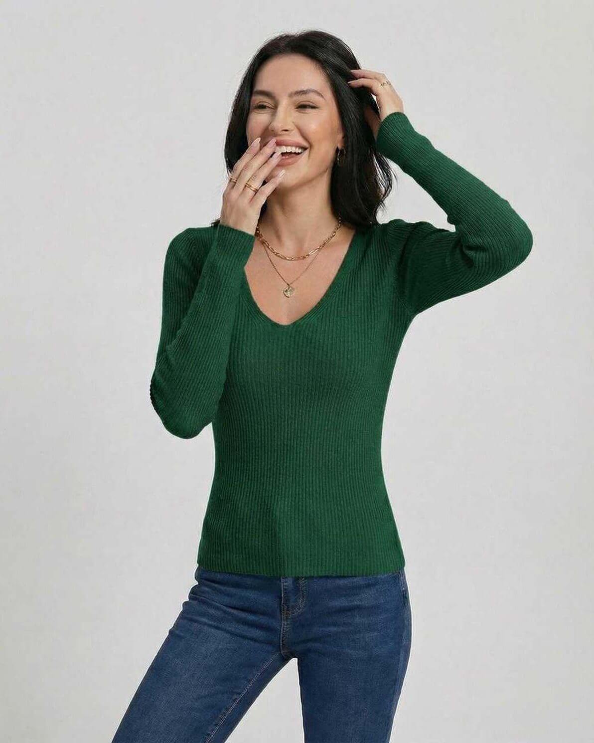 Siena Pullover by Lauven – Women's V-Neck Pullover Sweater with Slim Fit and Long Sleeves in Green