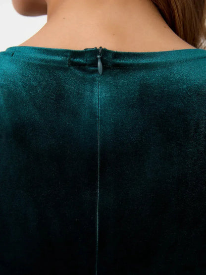 Back view of the Verde Luxe Maxi Dress showcasing the zipper detail and plush emerald velvet texture.