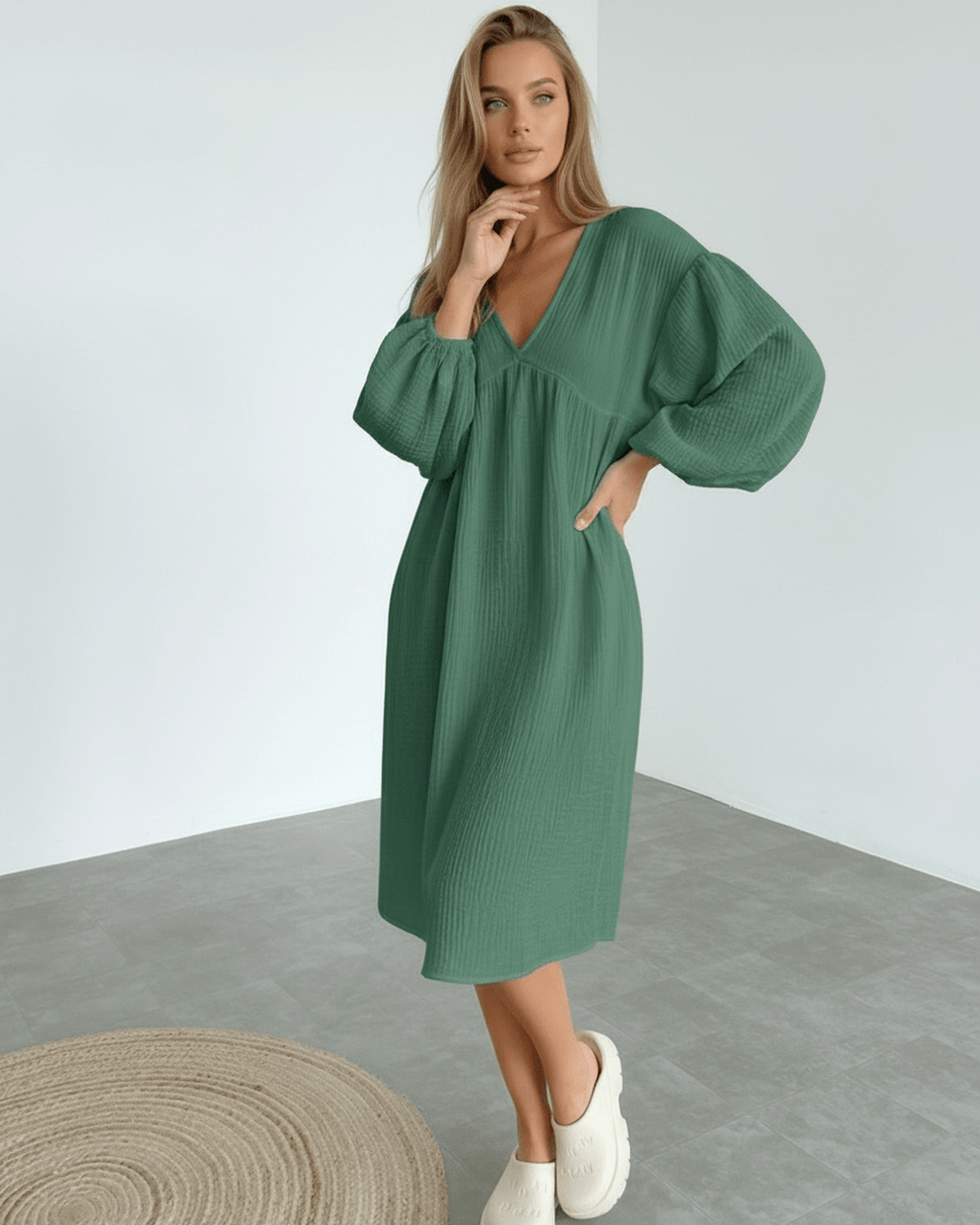 Verona Midi Dress by Lauven - Green cotton midi dress with puff sleeves, airy and elegant for everyday wear.